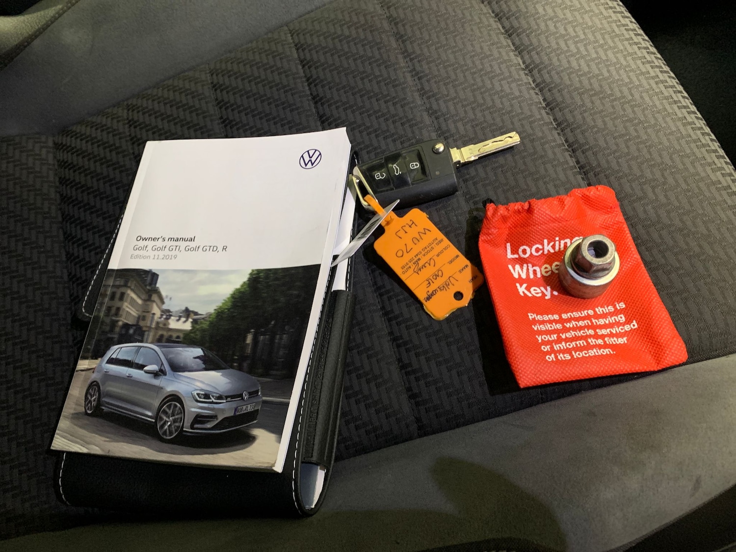 Used Volkswagen Golf 2020 for sale - 77076110: Photo 28