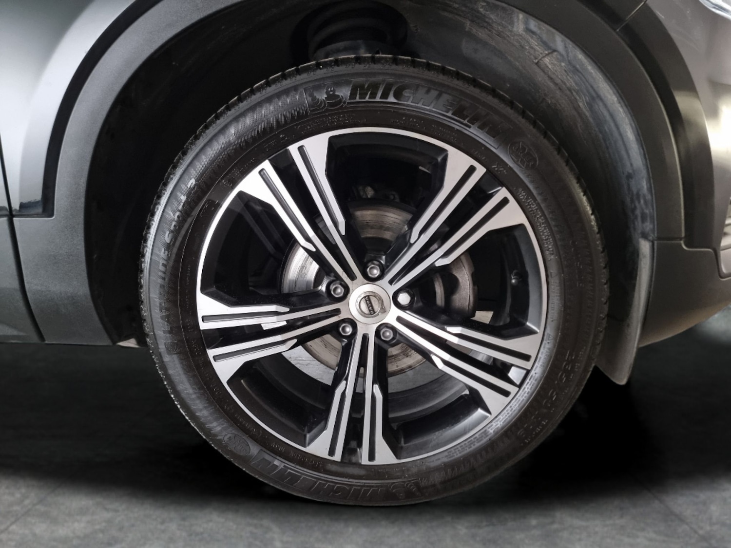 Used Volvo XC40 2021 for sale - 76159311: Photo 31