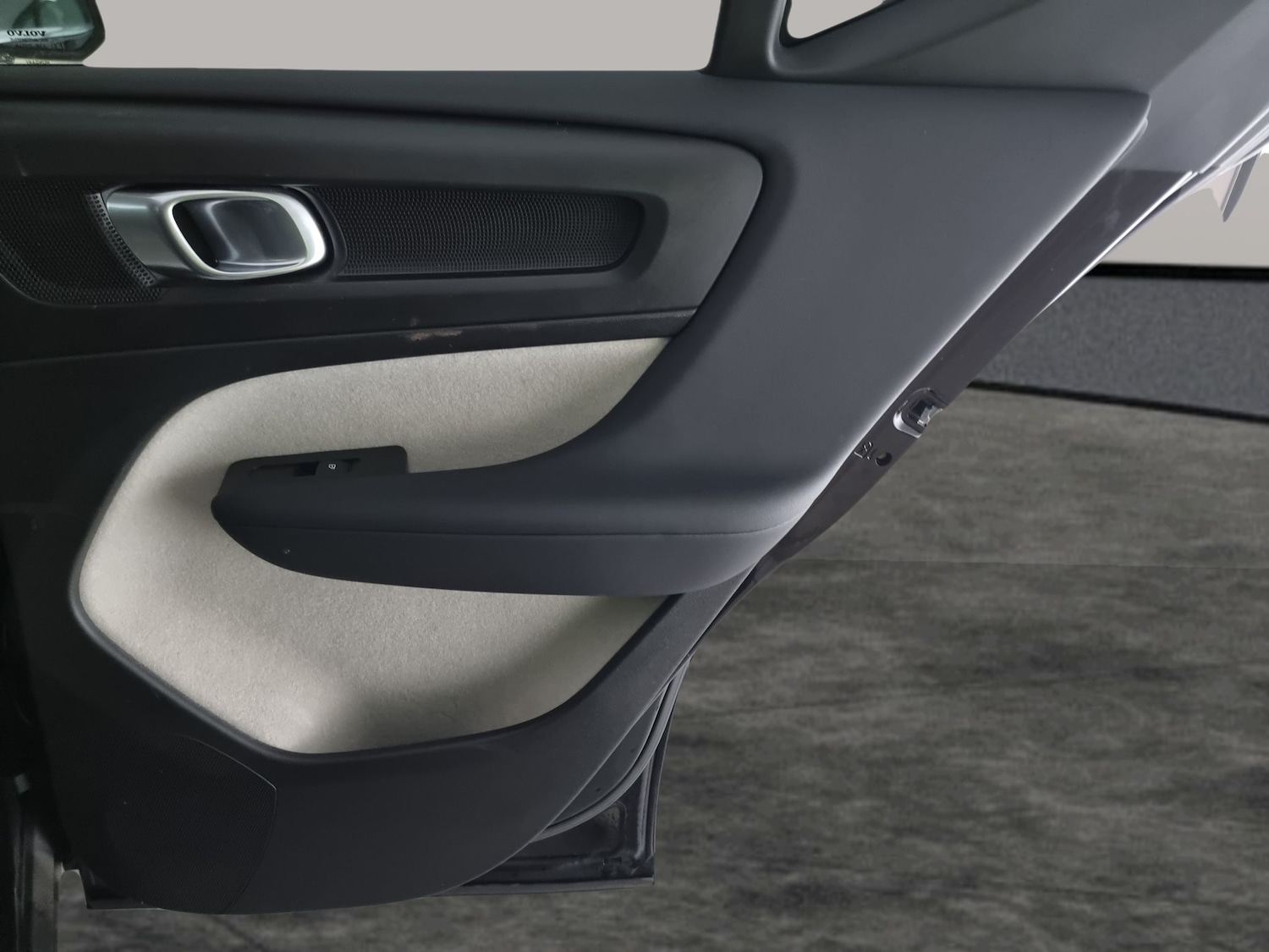 Used Volvo XC40 2021 for sale - 76159311: Photo 37