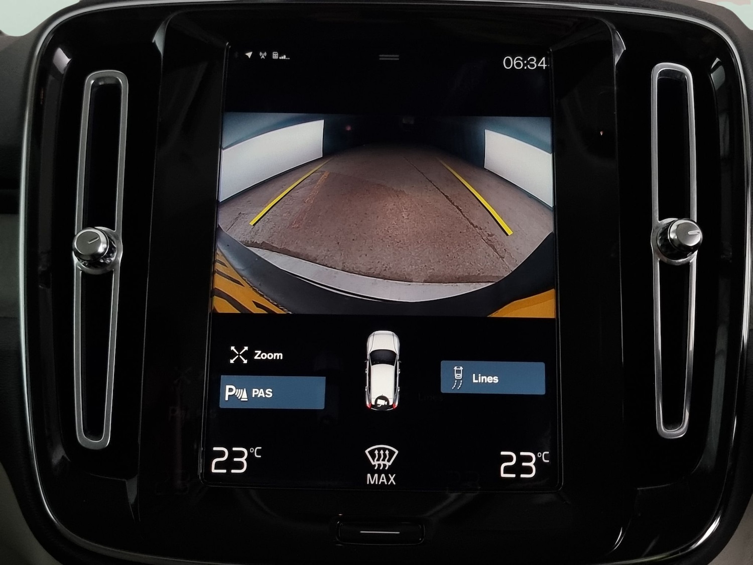 Used Volvo XC40 2021 for sale - 76159311: Photo 7