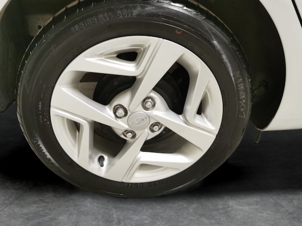 Used Hyundai i10 2022 for sale - 76180680: Photo 31