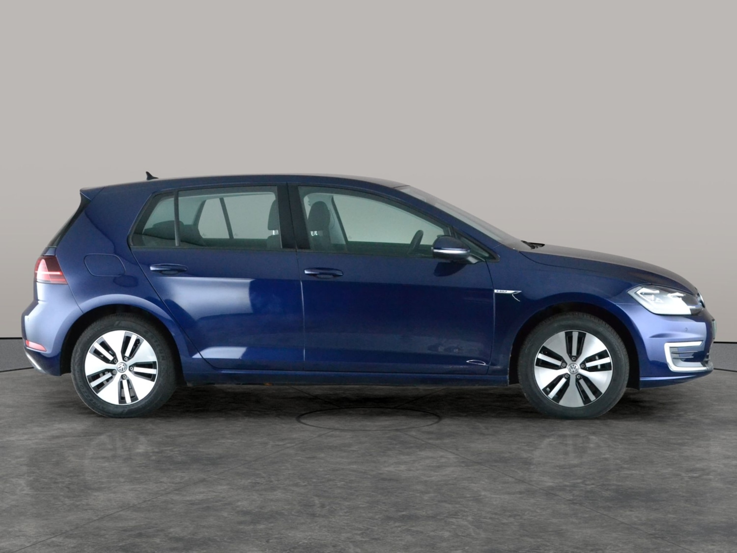 Used Volkswagen Golf 2020 for sale - 77272069: Photo 9