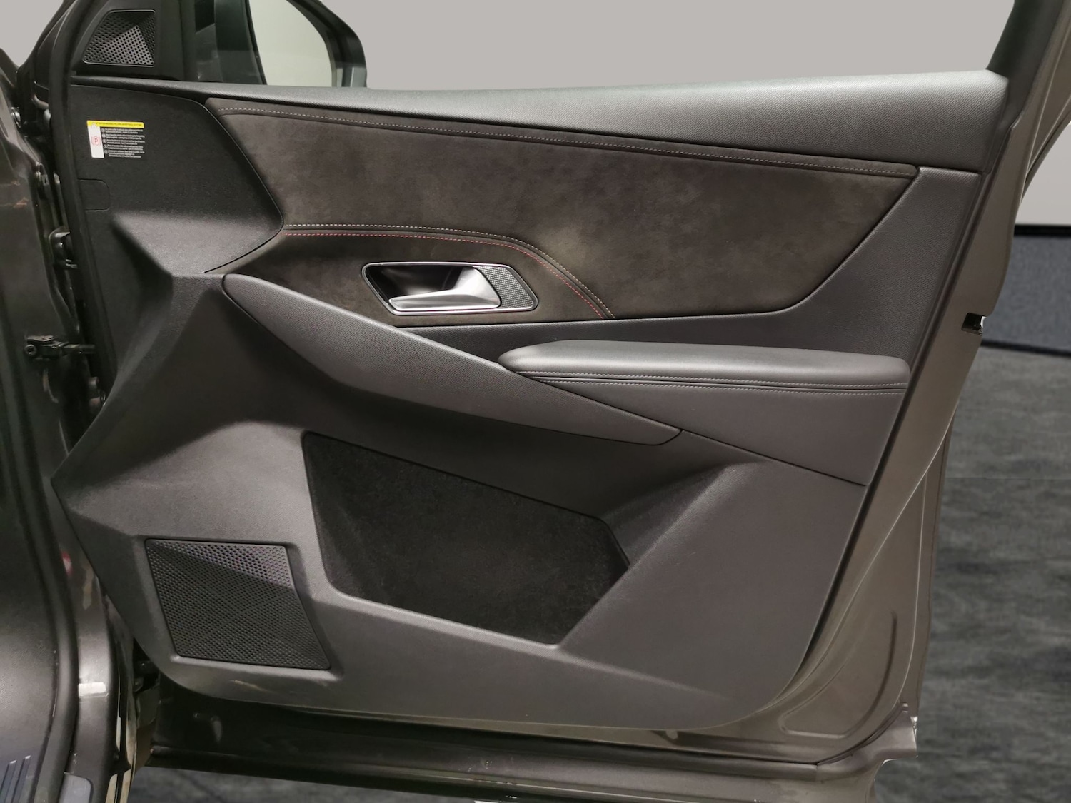 Used DS Automobiles DS 7 Crossback 2021 for sale - 76773808: Photo 27