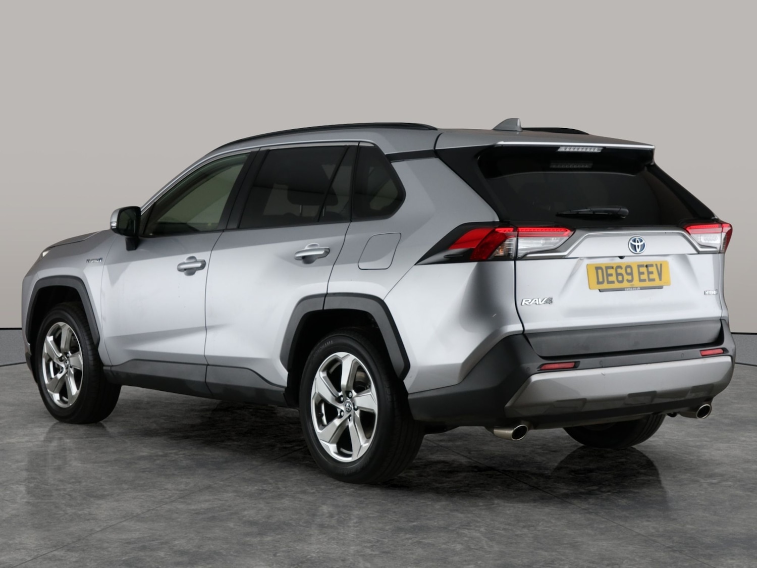 Used Toyota RAV4 2019 for sale - 76821797: Photo 12