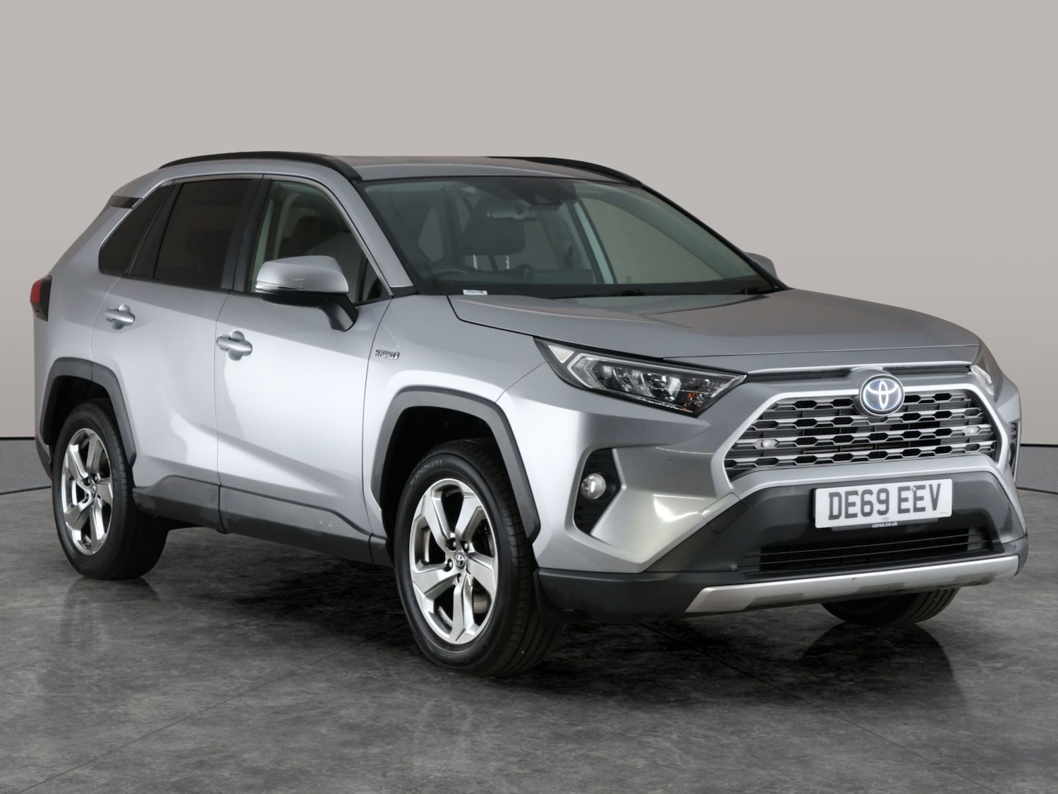 Used Toyota RAV4 2019 for sale - 76821797: Photo 8
