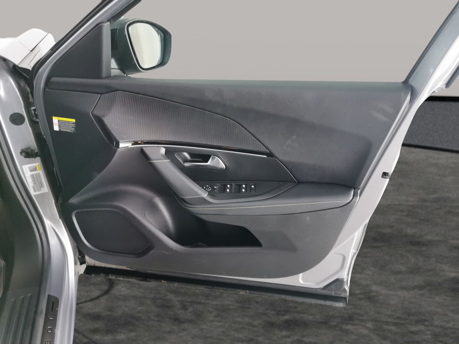 Used Peugeot 2008 2021 for sale - 77890329: Photo 31