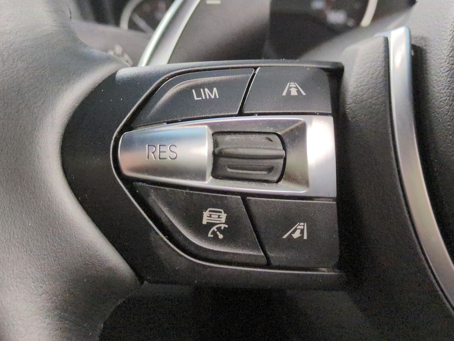 Used BMW 3 Series 2017 for sale - 76958290: Photo 22