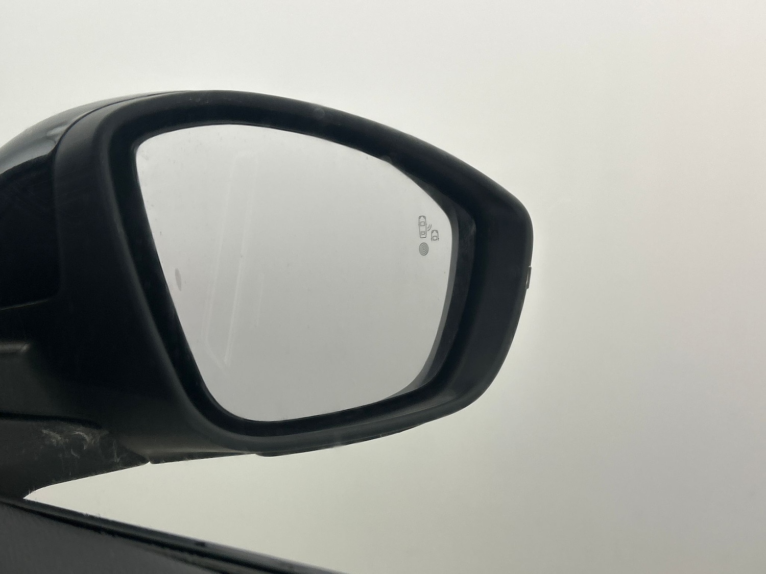 Used Peugeot E-2008 for sale - 77360959: Photo 14