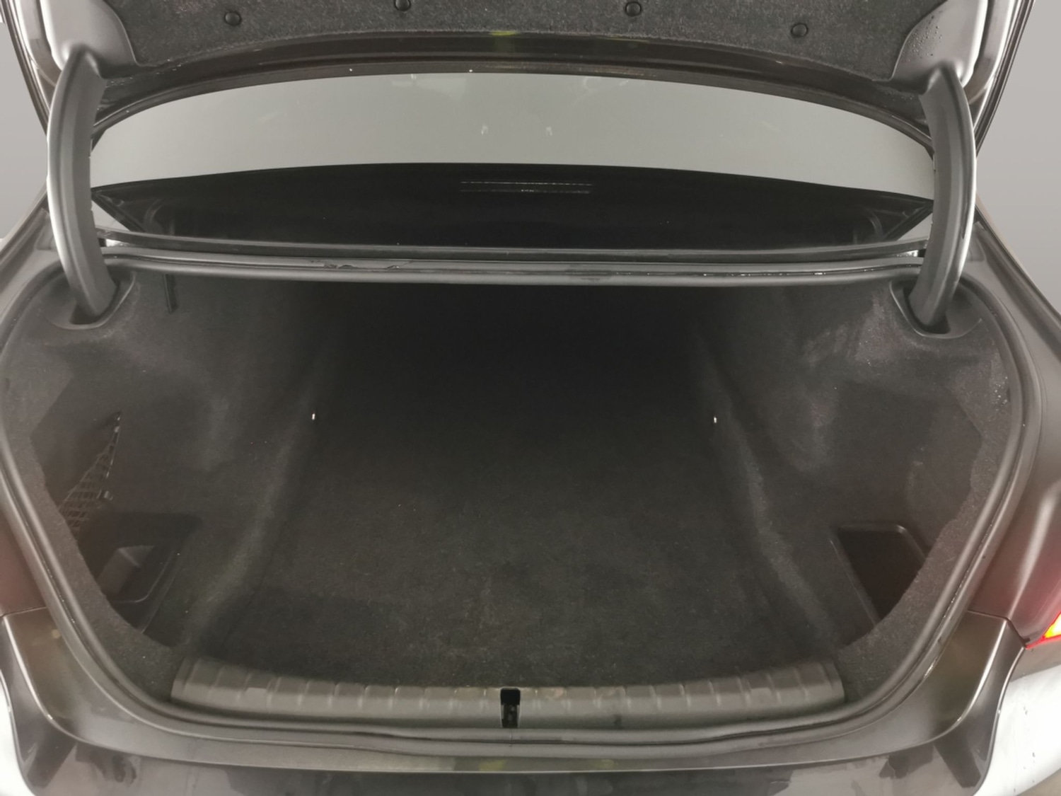 Used BMW 5 Series 2019 for sale - 76575552: Photo 37