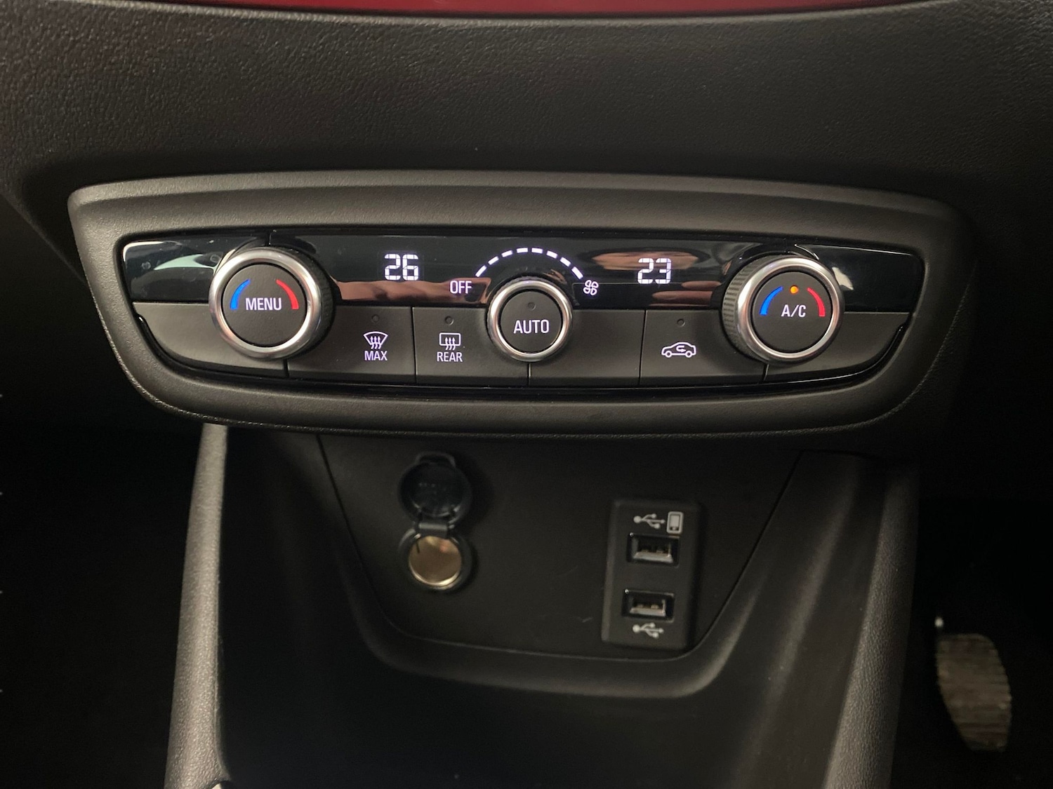 Used Vauxhall Crossland 2023 for sale - 77210860: Photo 18