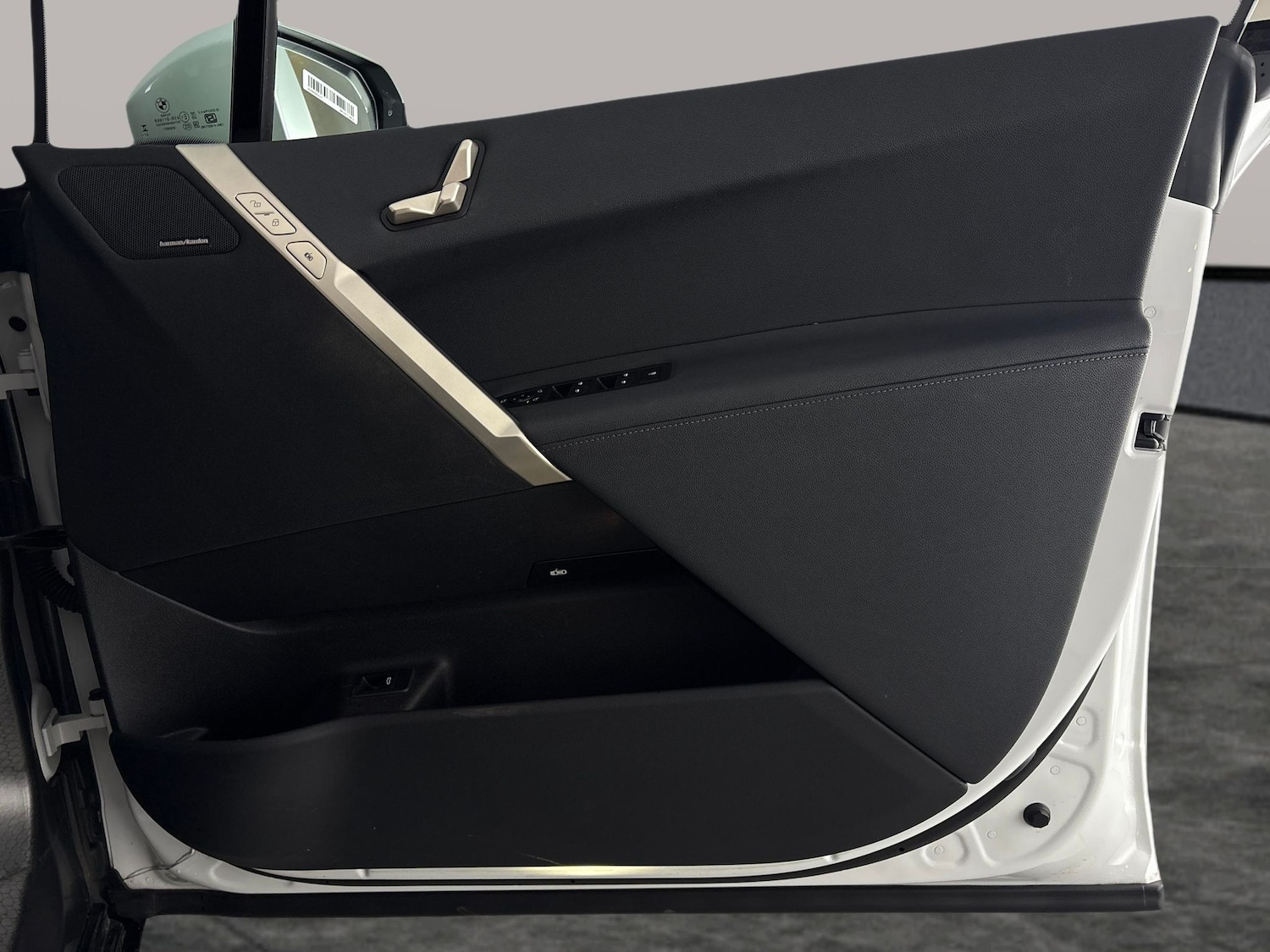 Used BMW iX 2022 for sale - 76879160: Photo 40