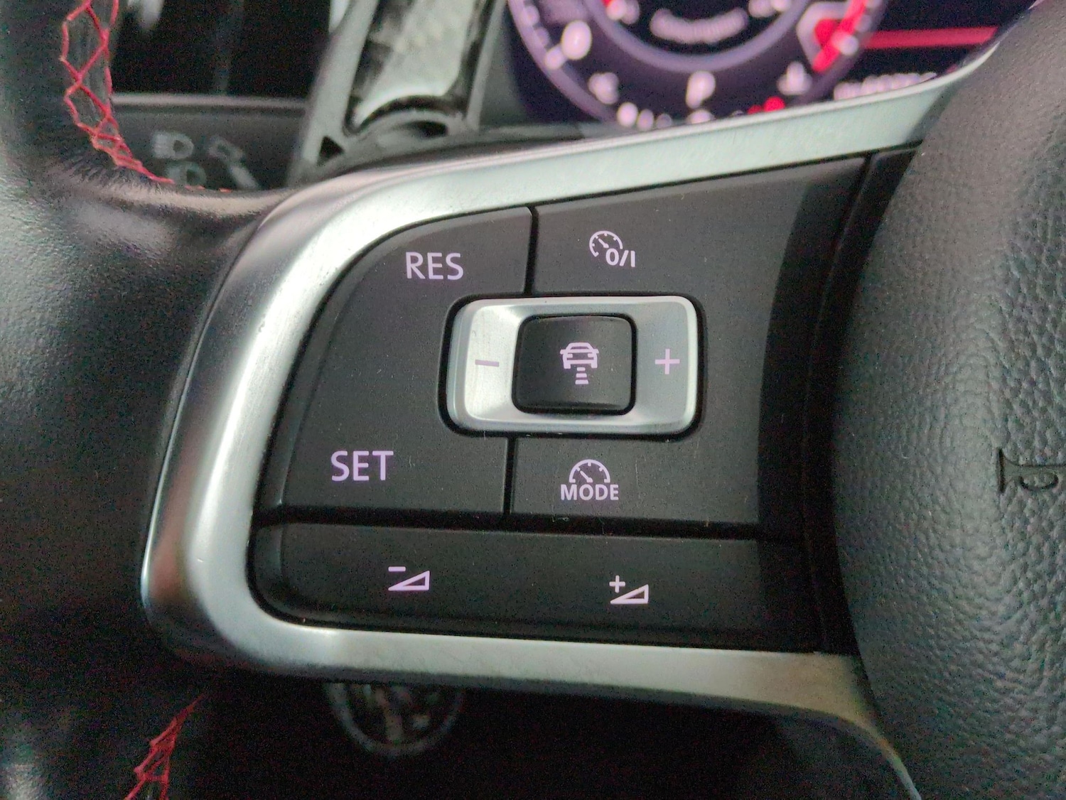 Used Volkswagen Golf 2018 for sale - 77013292: Photo 19