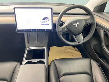 Used Tesla Model 3 2021 for sale - 77935088: Photo