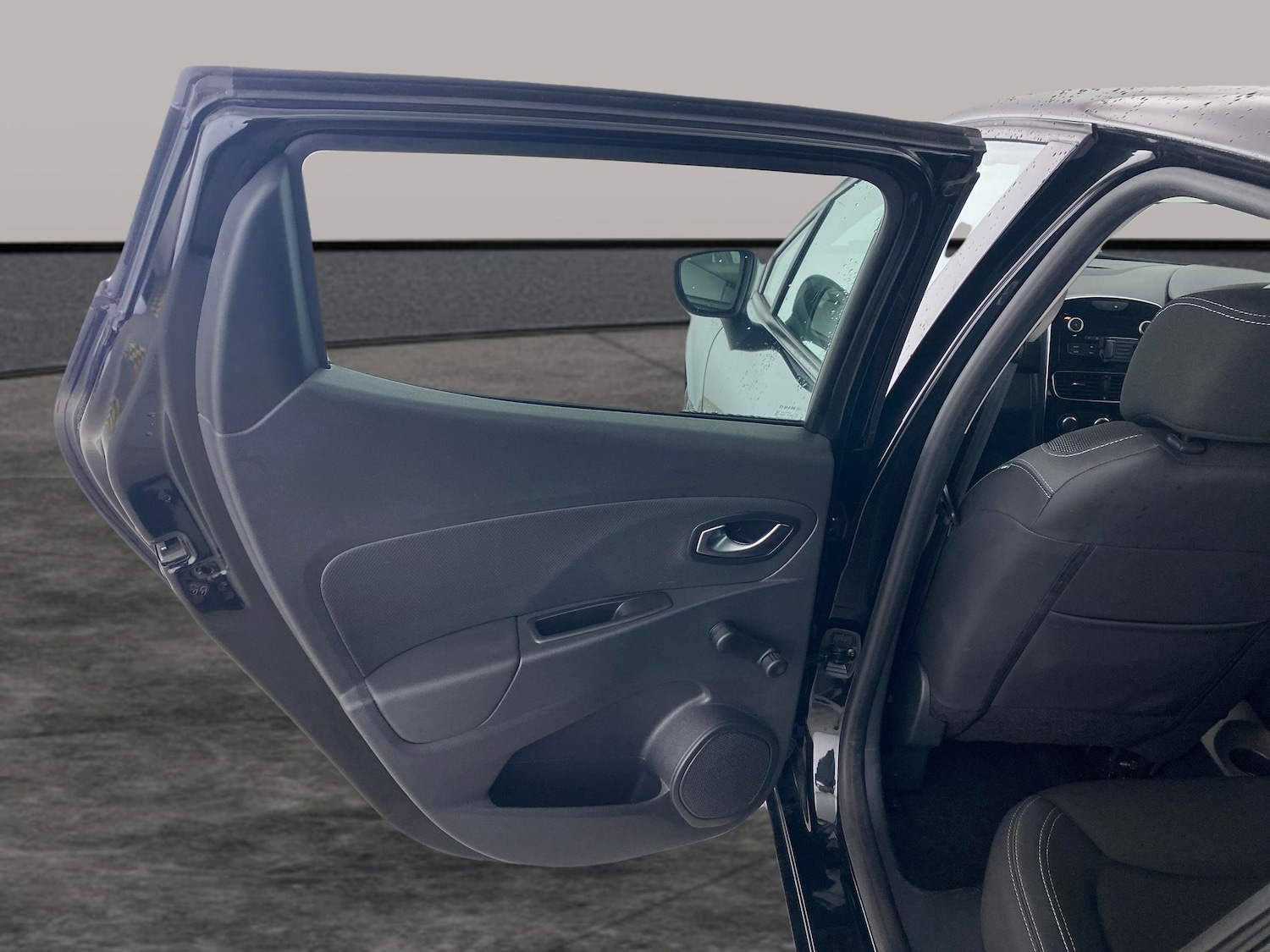 Used Renault Clio 2019 for sale - 77071263: Photo 21