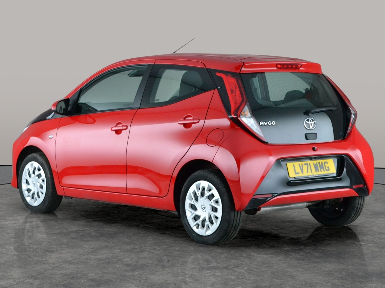 Used Toyota AYGO 2021 for sale - 77460855: Photo 12