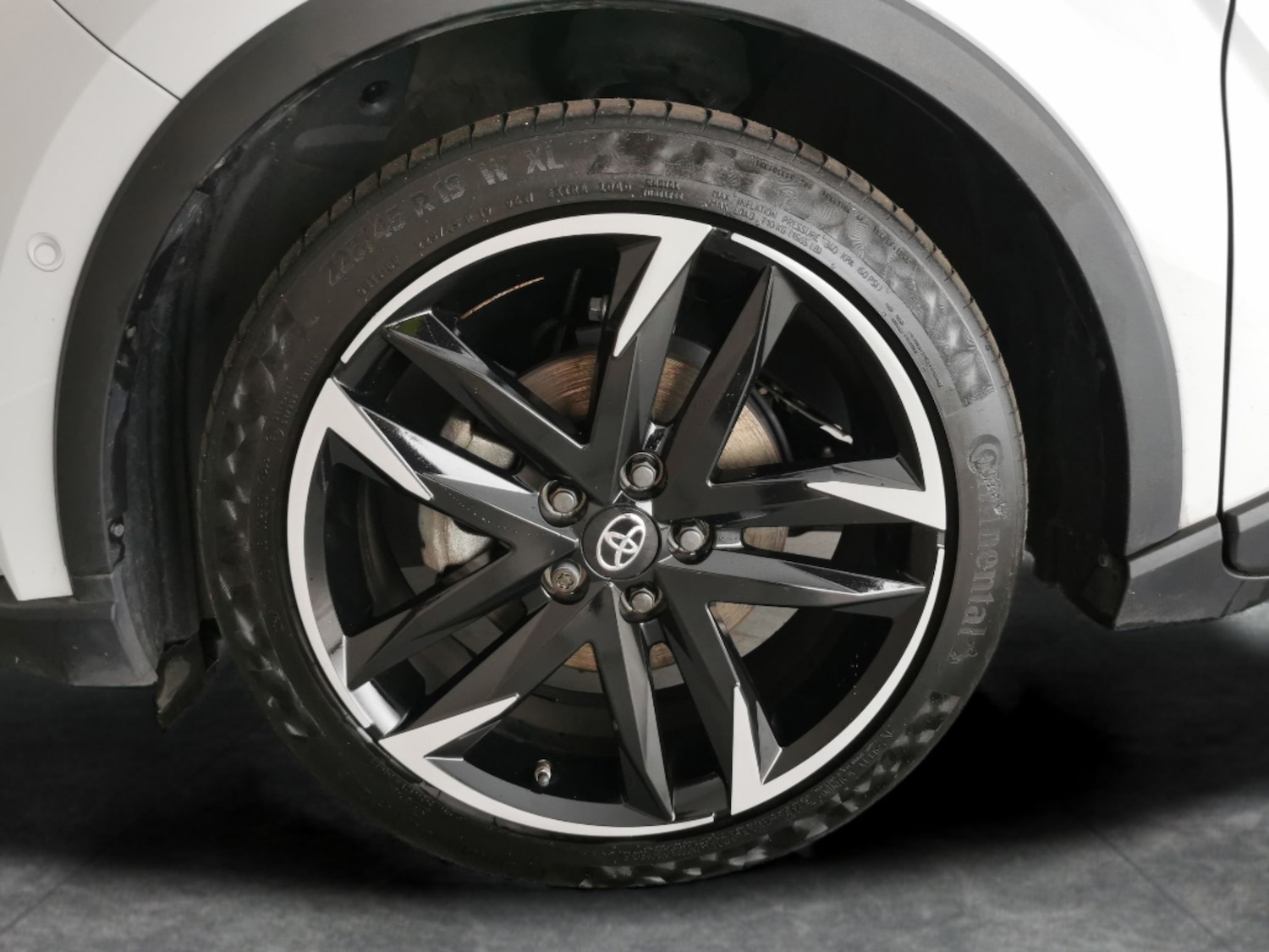 Used Toyota C-HR 2023 for sale - 77316238: Photo 21