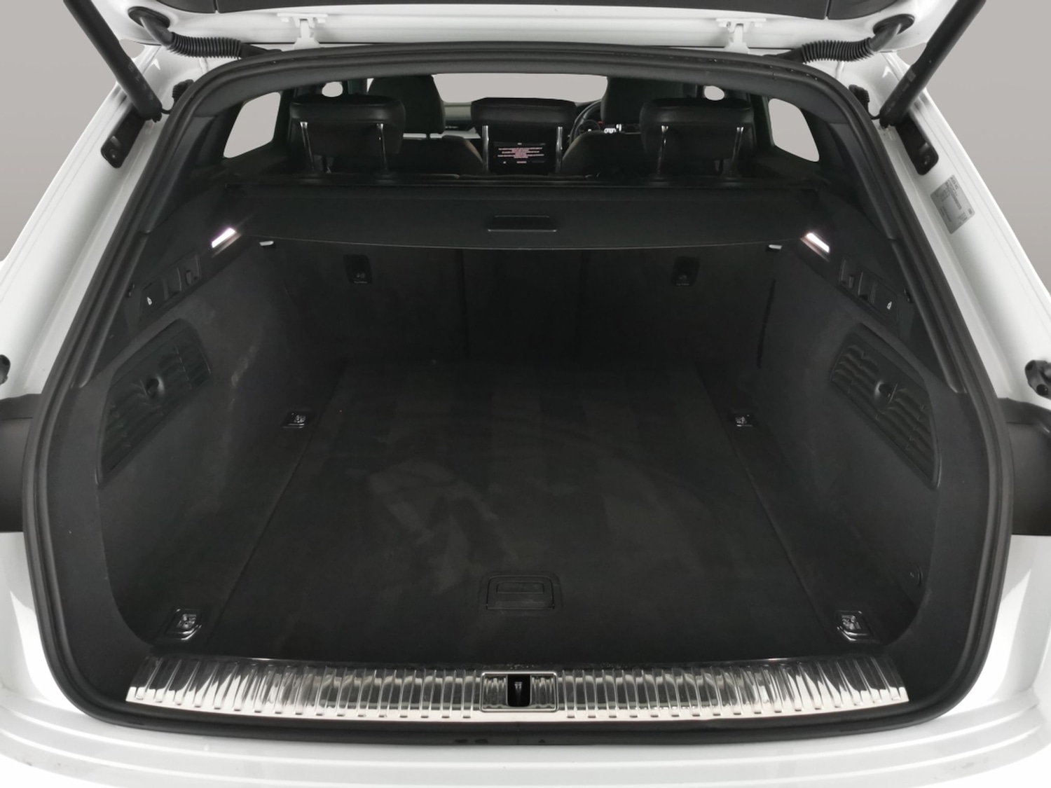 Used Audi e-tron 2022 for sale - 76960495: Photo 34