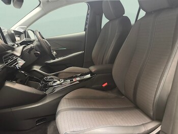 Used Peugeot 208 2020 for sale - 76725302: Photo