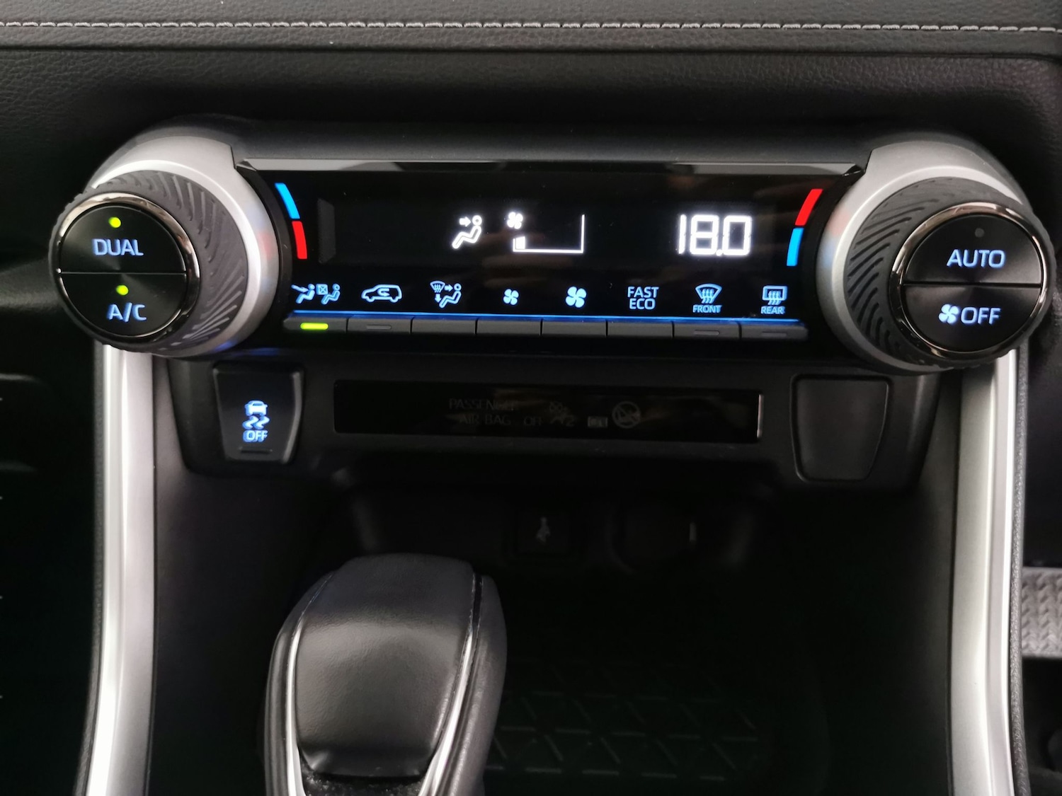 Used Toyota RAV4 2022 for sale - 77778894: Photo 19