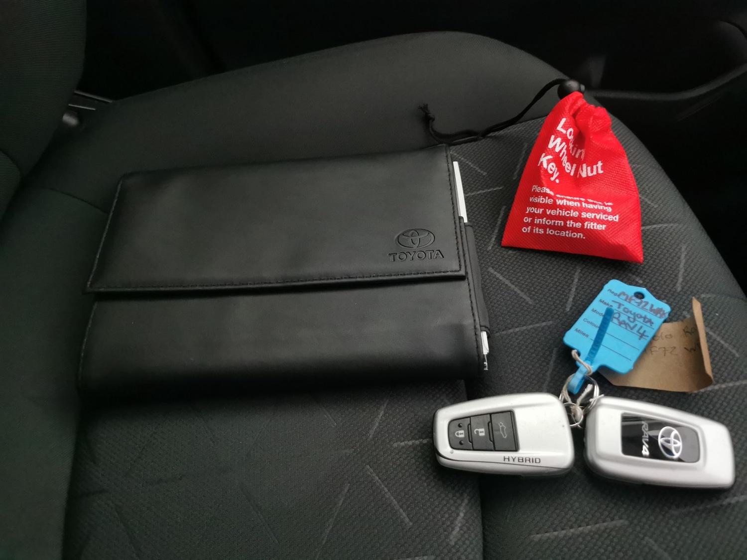 Used Toyota RAV4 2022 for sale - 77778894: Photo 31