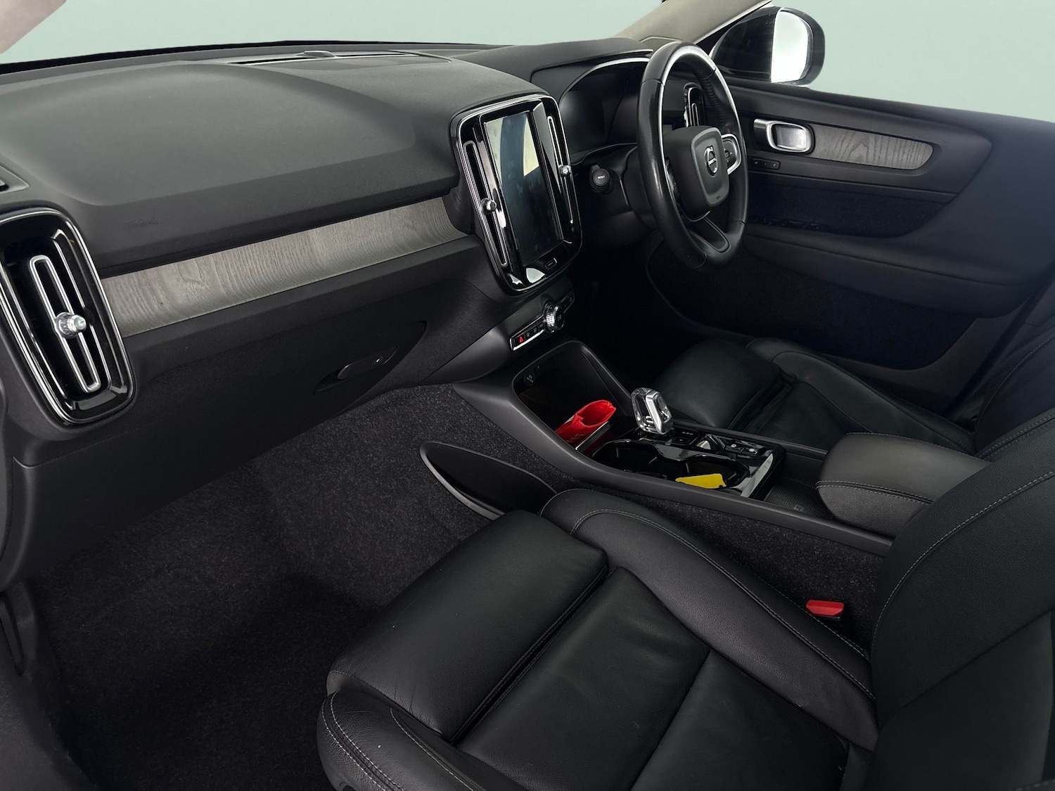 Used Volvo XC40 2020 for sale - 76373465: Photo 4