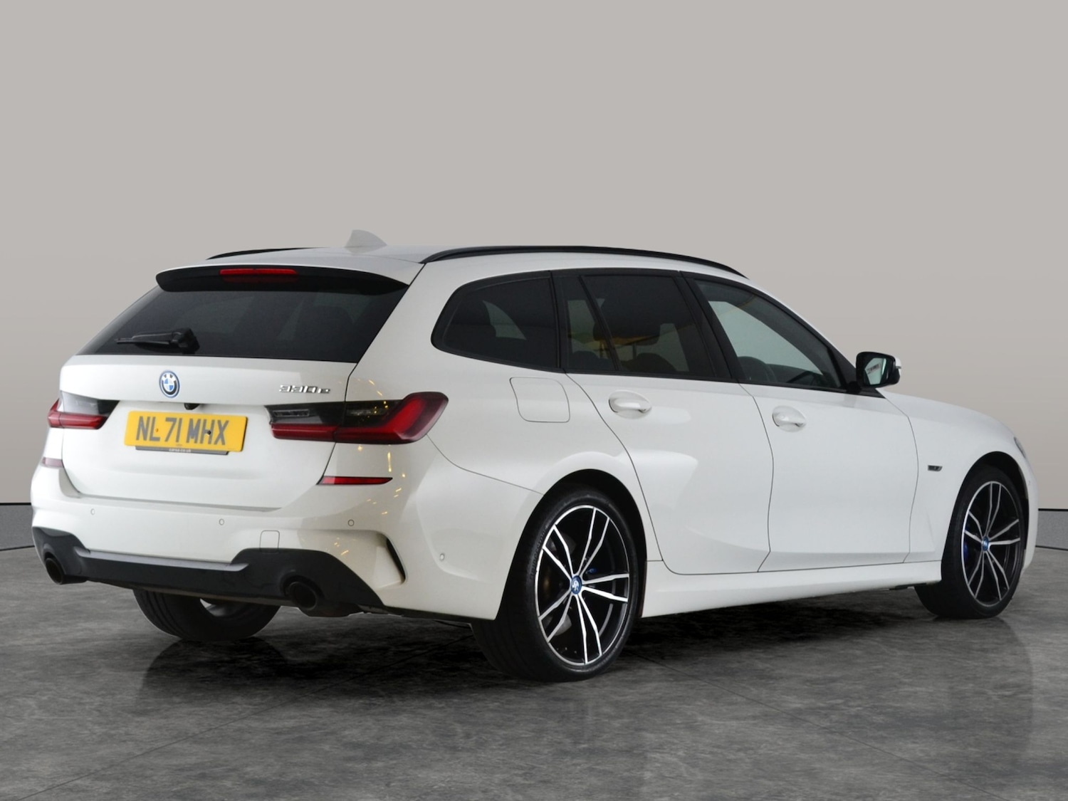 Used BMW 3 Series 2021 for sale - 76382920: Photo 14