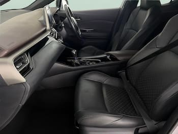 Used Toyota C-HR 2019 for sale - 79736626: Photo