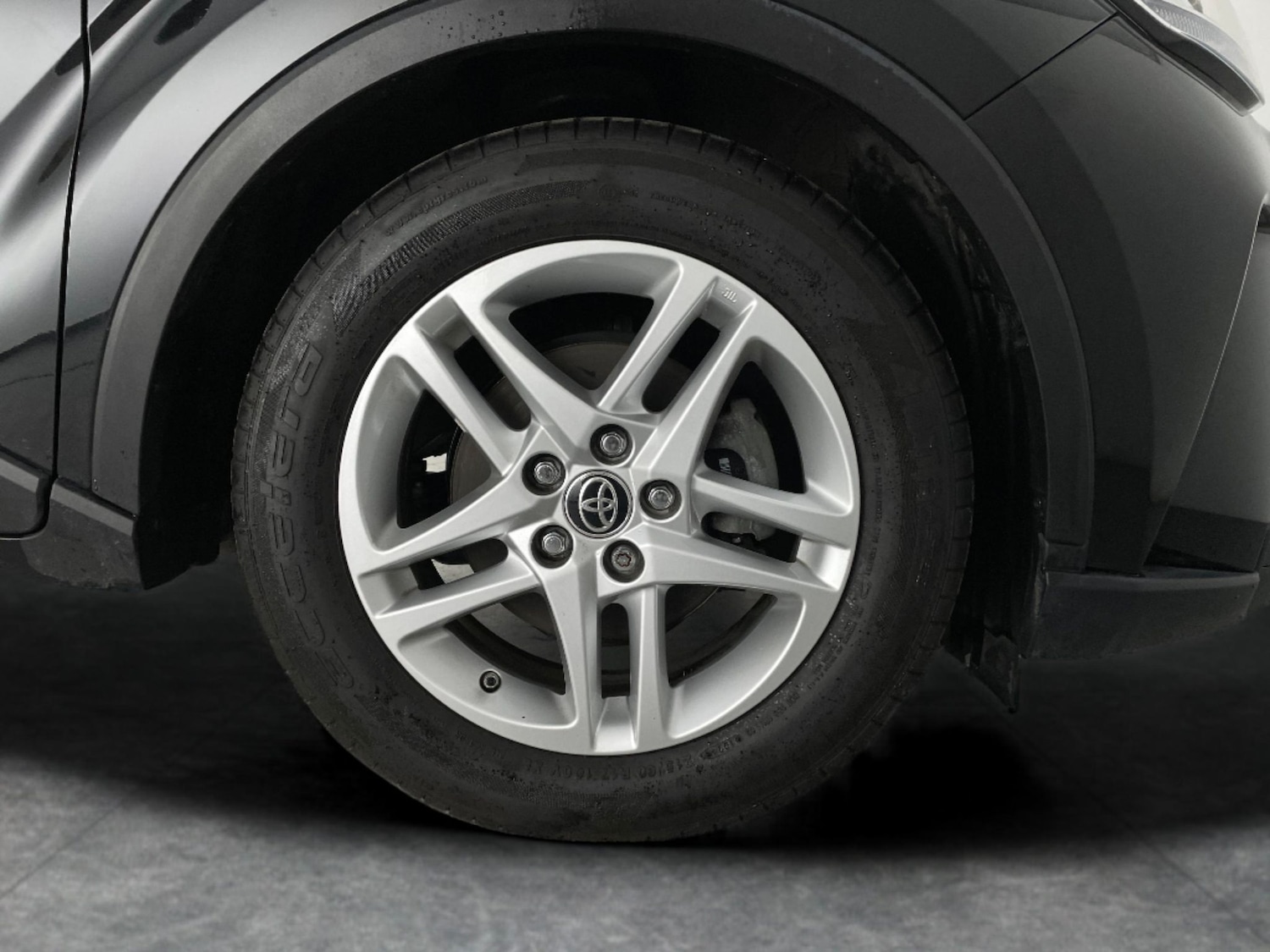 Used Toyota C-HR for sale - 77480474: Photo 26