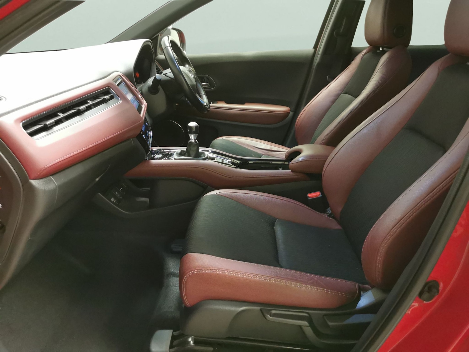 Used Honda HR-V 2019 for sale - 76587293: Photo 4