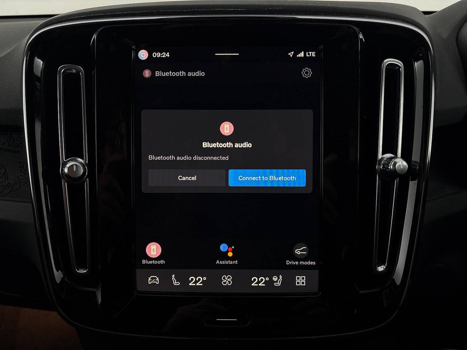 Used Volvo XC40 for sale - 78163681: Photo 22