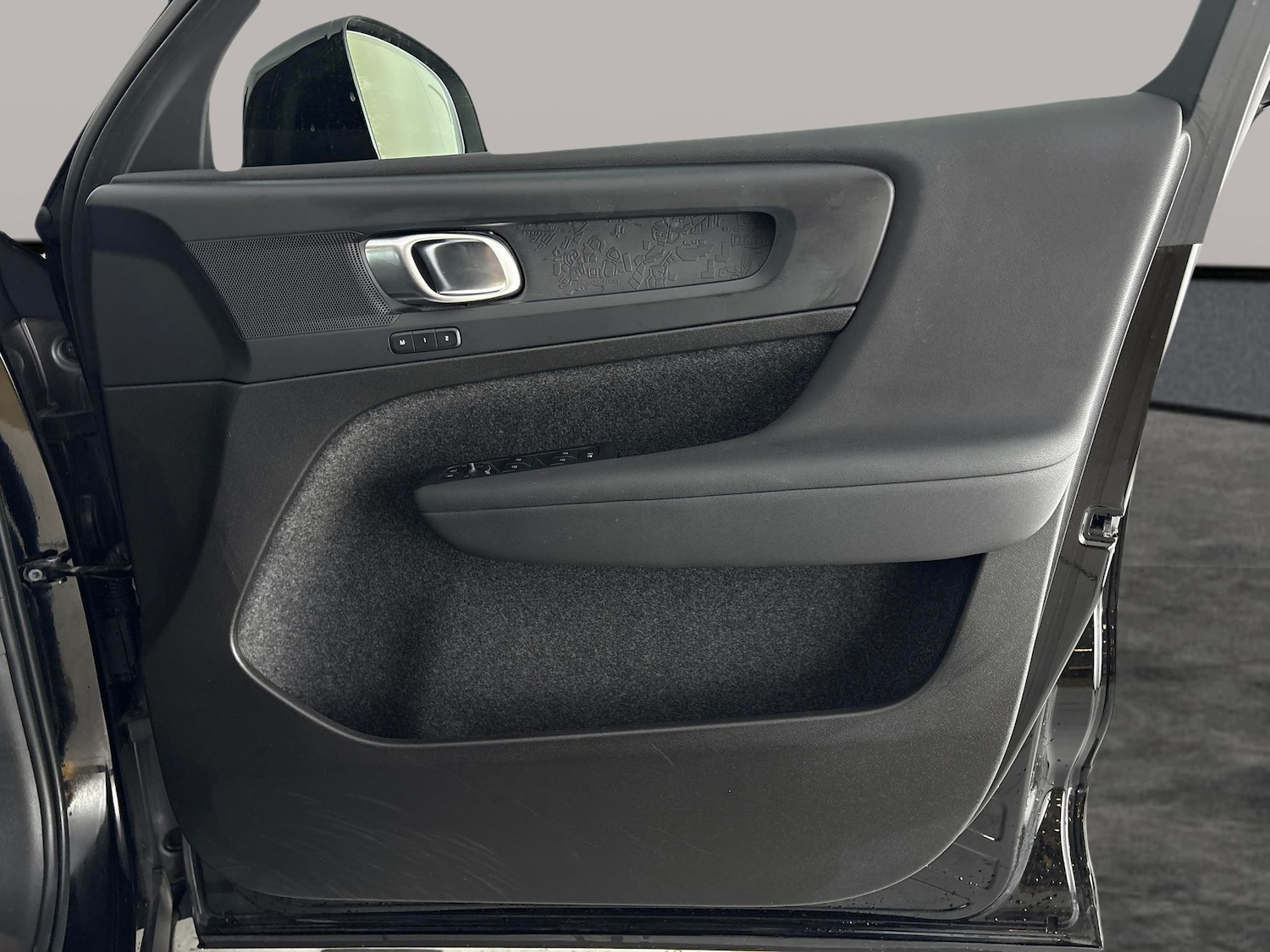 Used Volvo XC40 for sale - 78163681: Photo 37