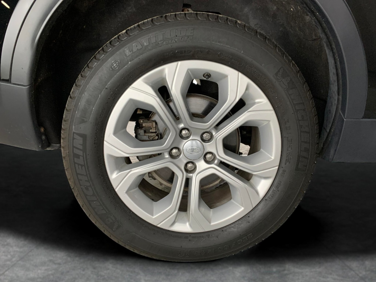 Used Land Rover Discovery Sport 2020 for sale - 76384810: Photo 33