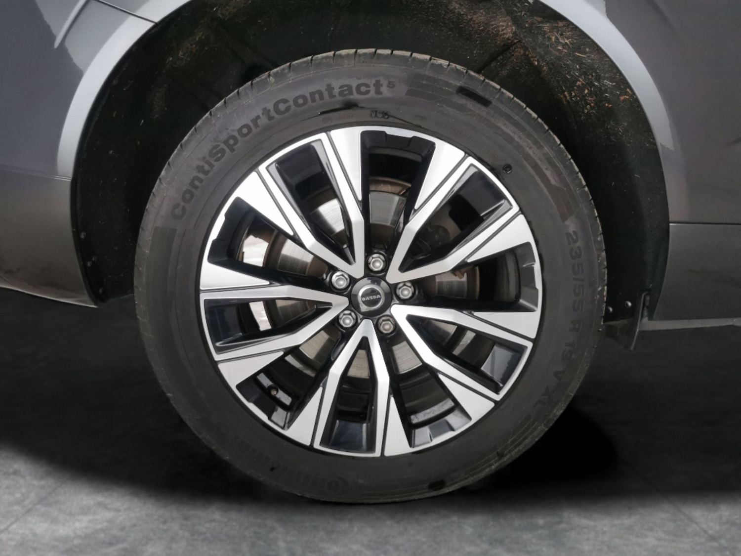 Used Volvo XC60 2023 for sale - 77020079: Photo 28