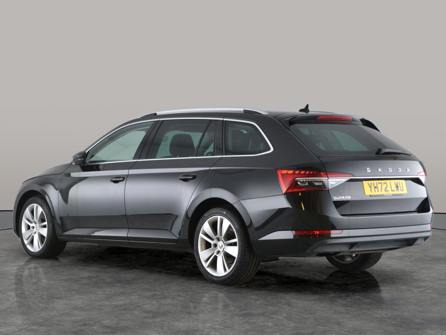 Used Skoda Superb 2022 for sale - 77283474: Photo 8