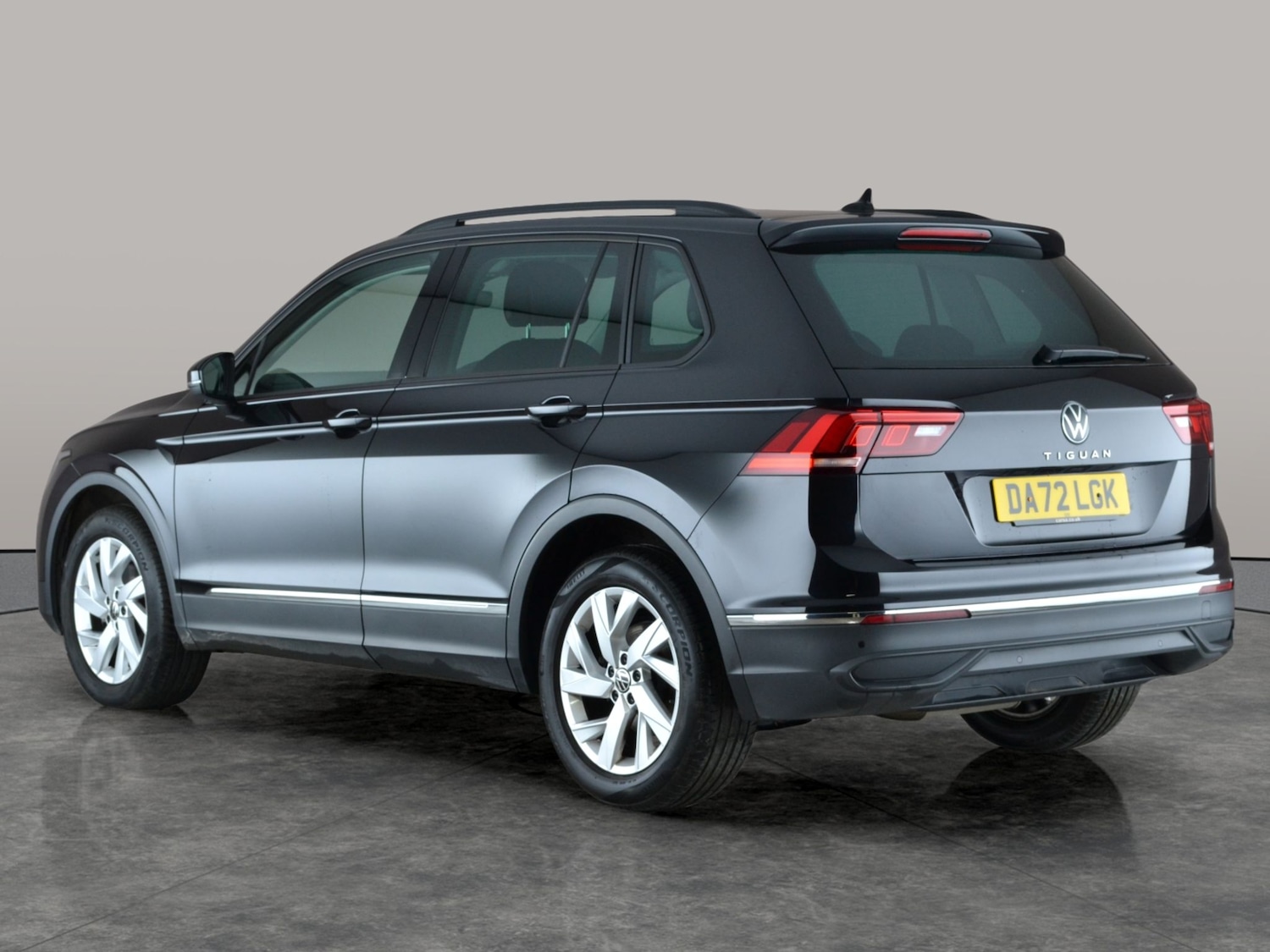 Used Volkswagen Tiguan 2022 for sale - 77283504: Photo 11