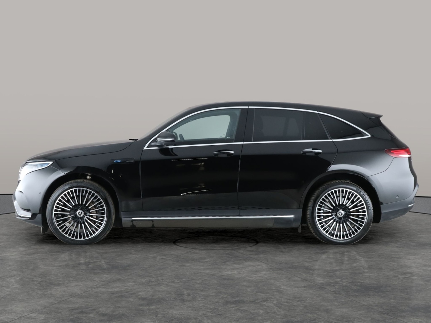 Used Mercedes-Benz EQC for sale - 76491952: Photo 15