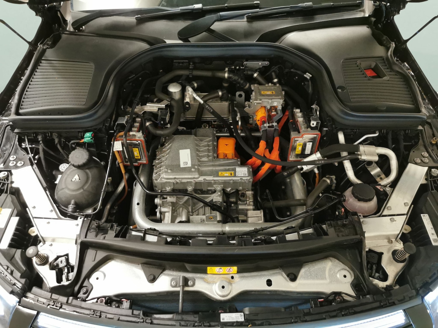 Used Mercedes-Benz EQC for sale - 76491952: Photo 33