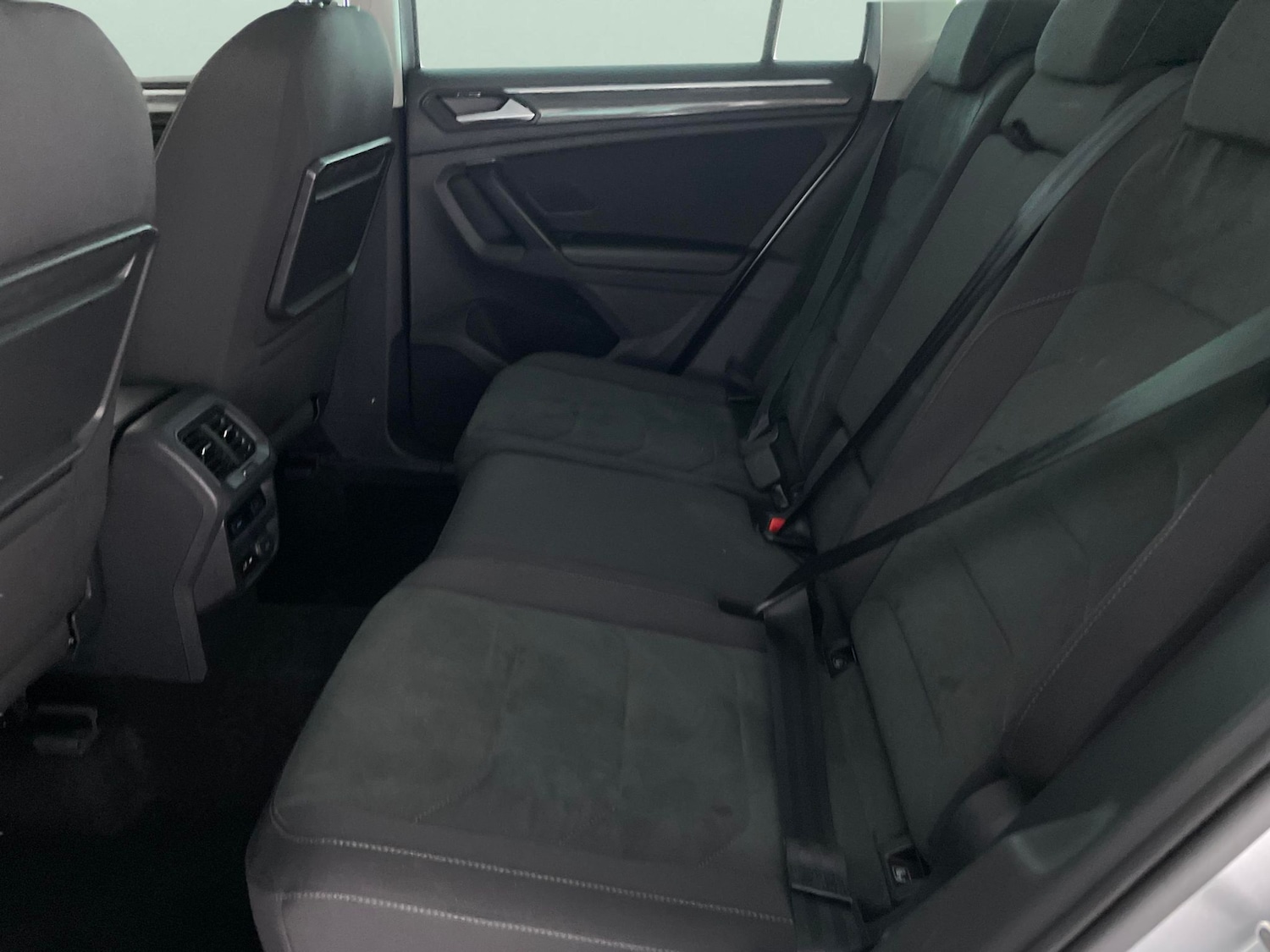 Used Volkswagen Tiguan 2020 for sale - 76980488: Photo 29