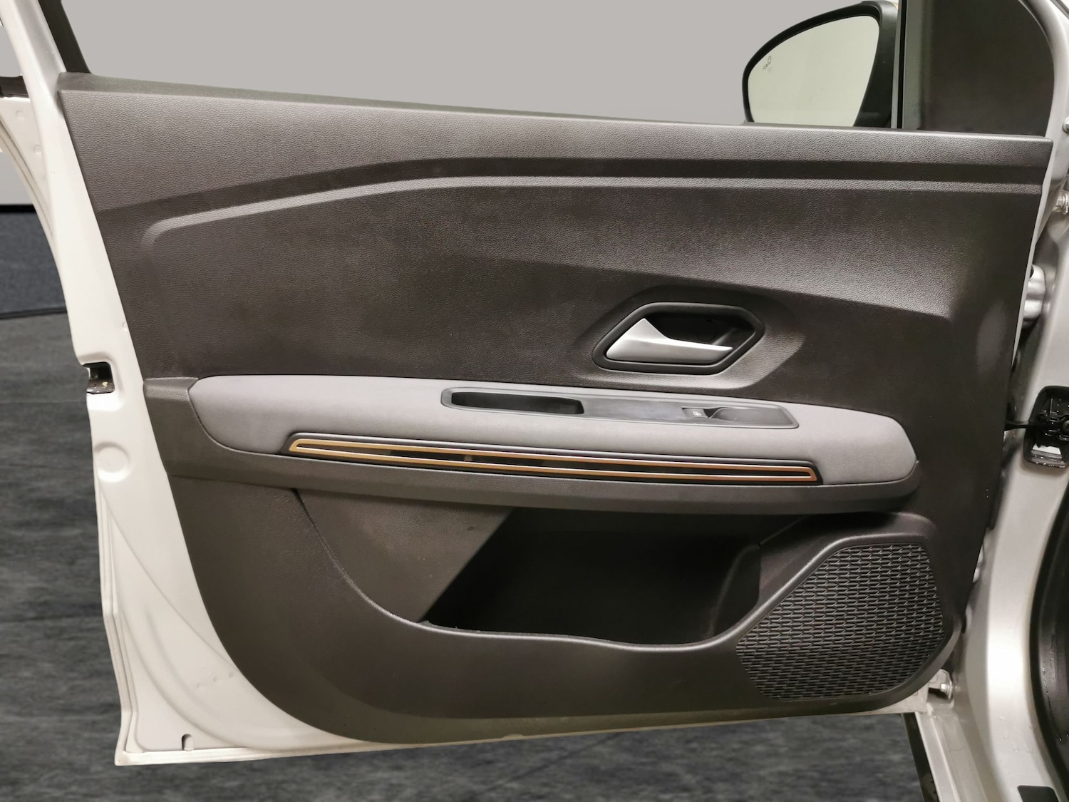 Used Dacia Sandero Stepway 2024 for sale - 76851457: Photo 25