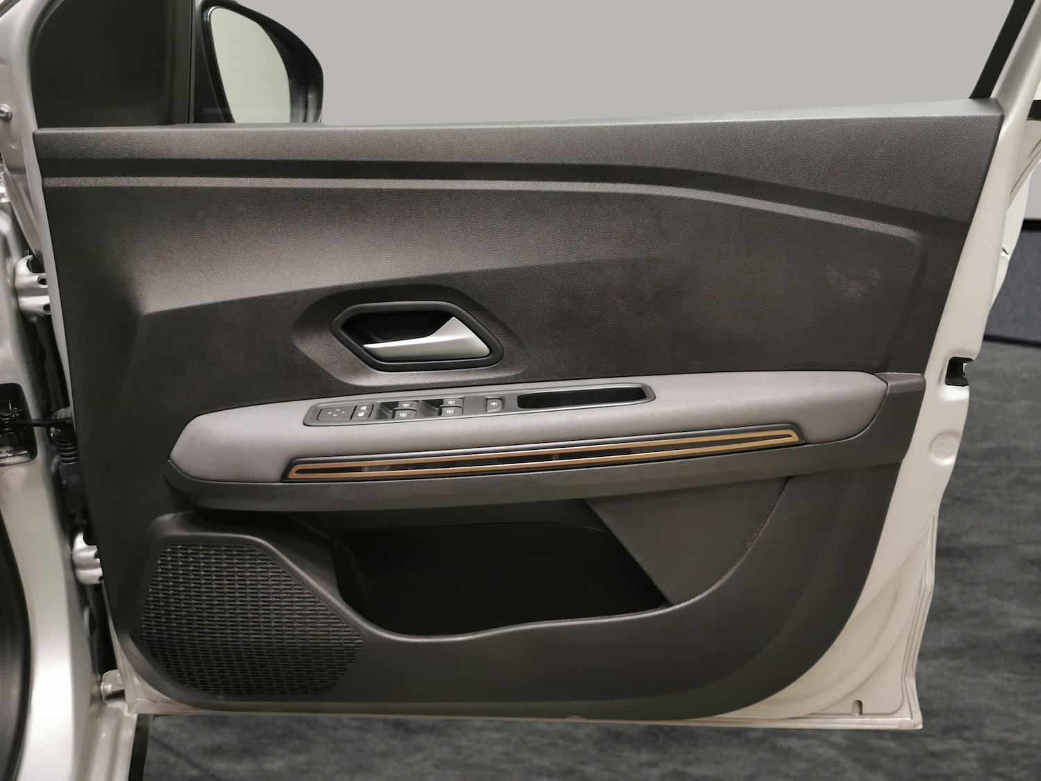 Used Dacia Sandero Stepway 2024 for sale - 76851457: Photo 28