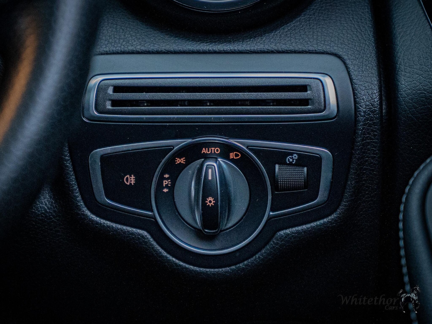 Used Mercedes-Benz GLC 2018 for sale - 76485741: Photo 37