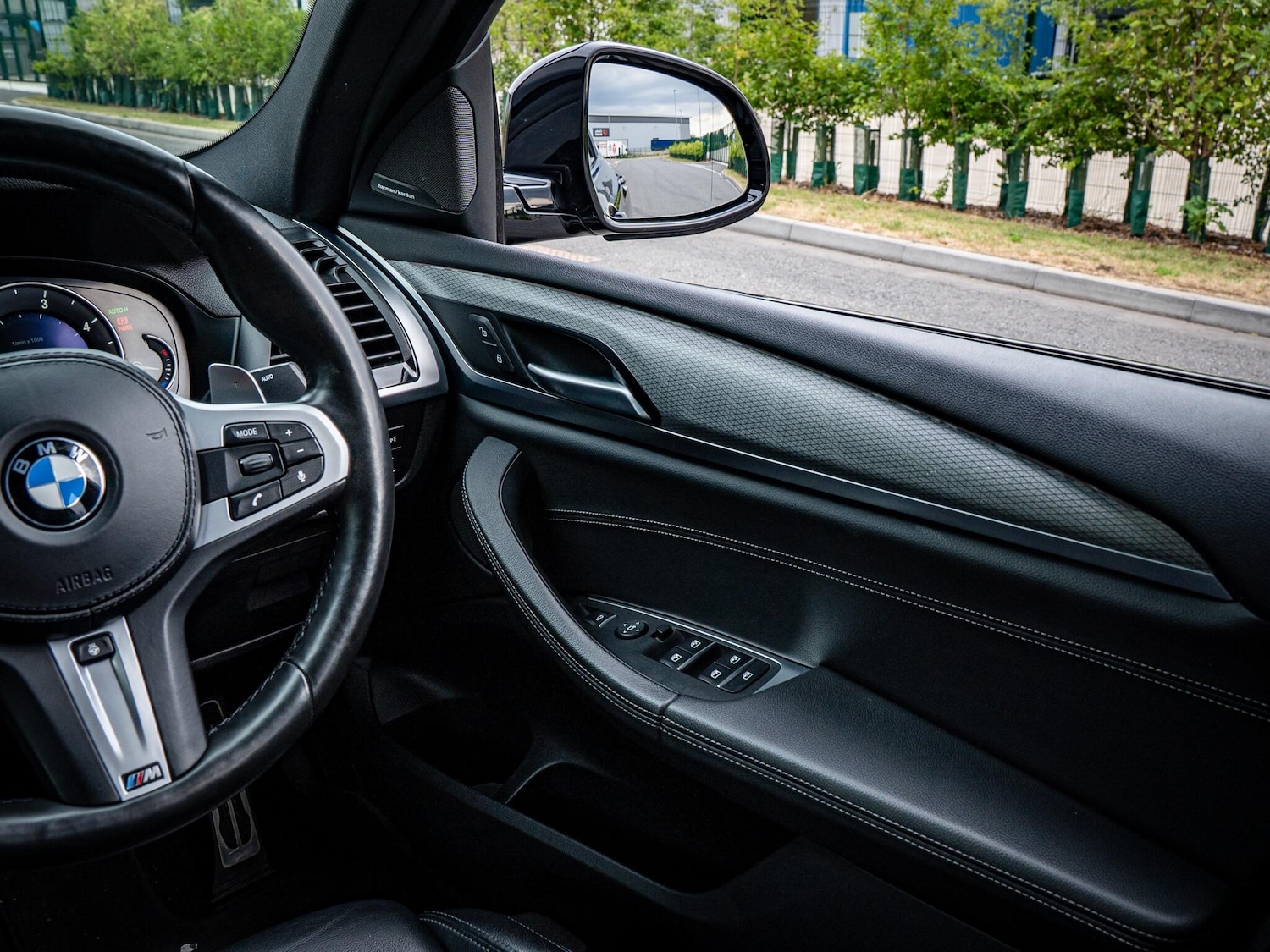 Used BMW X4 2019 for sale - 76899385: Photo 40