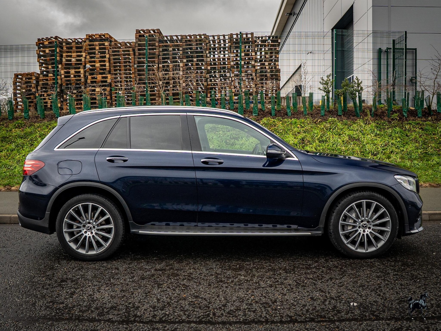 Used Mercedes-Benz GLC 2018 for sale - 77305967: Photo 3