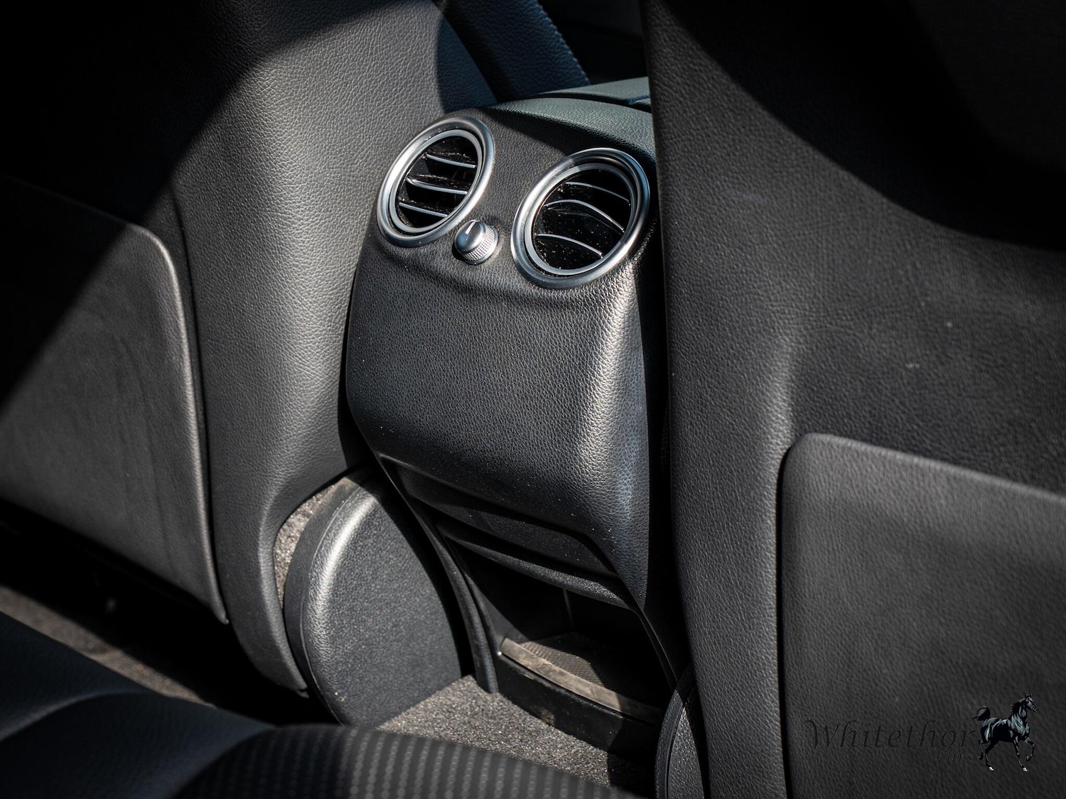 Used Mercedes-Benz GLC 2018 for sale - 75720070: Photo 33