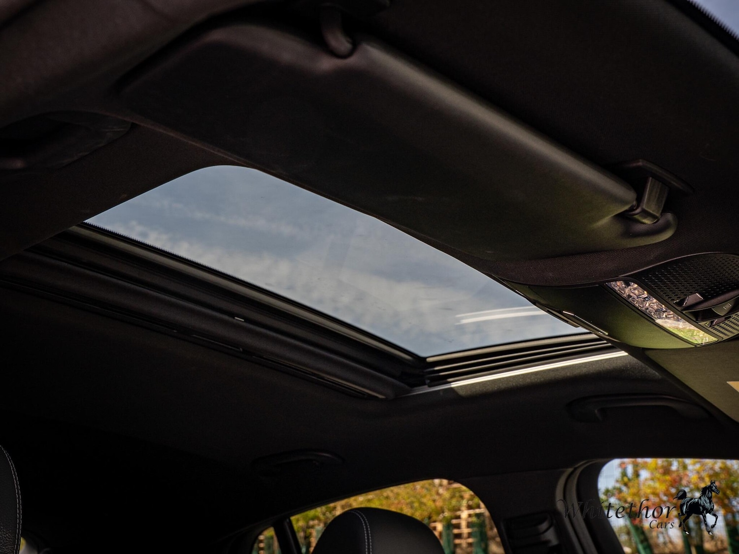 Used Mercedes-Benz GLC 2018 for sale - 75720070: Photo 50