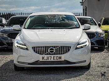 Used Volvo V40 2017 for sale - 79484422: Photo