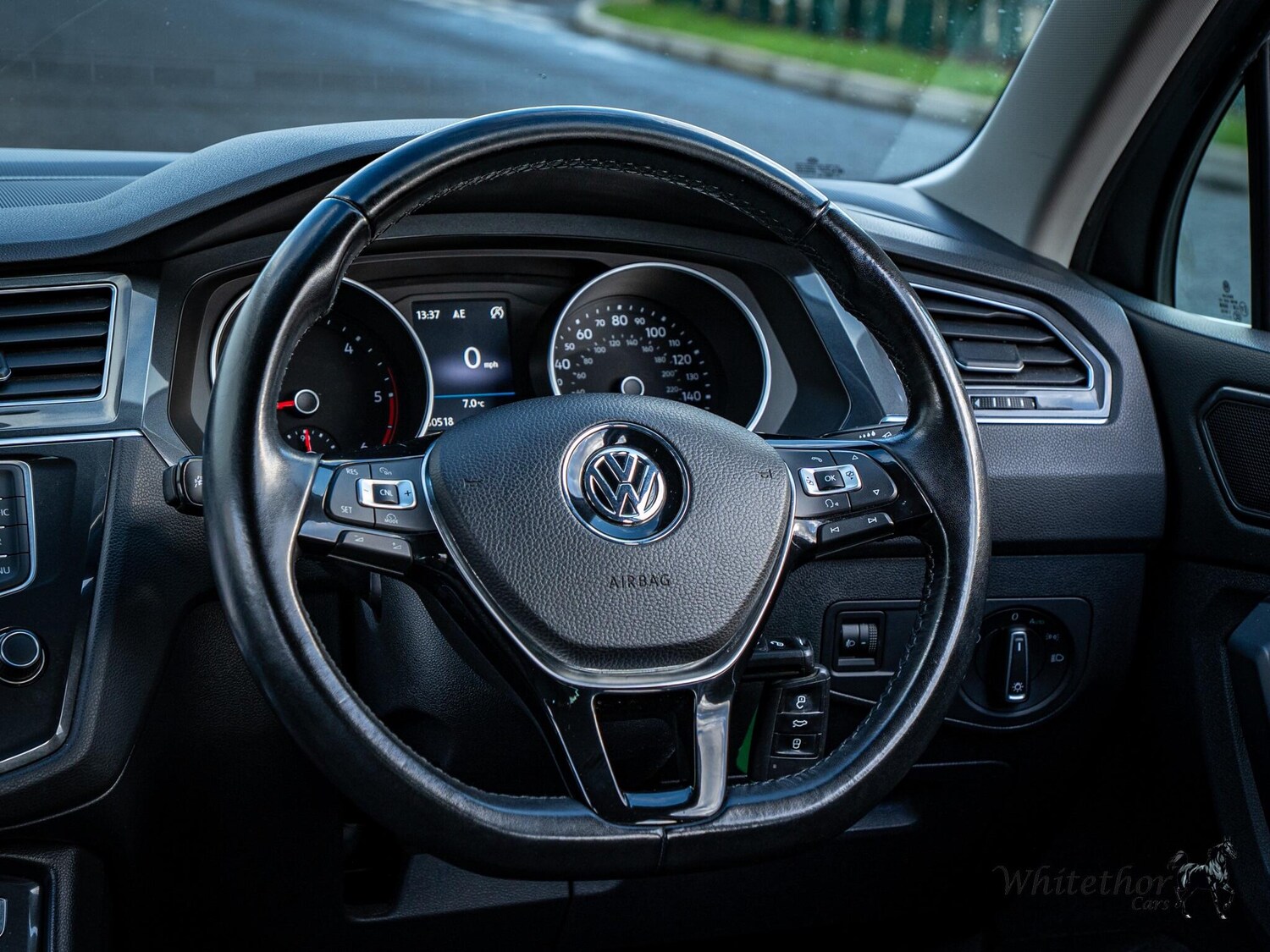 Used Volkswagen Tiguan 2016 for sale - 76550506: Photo 43