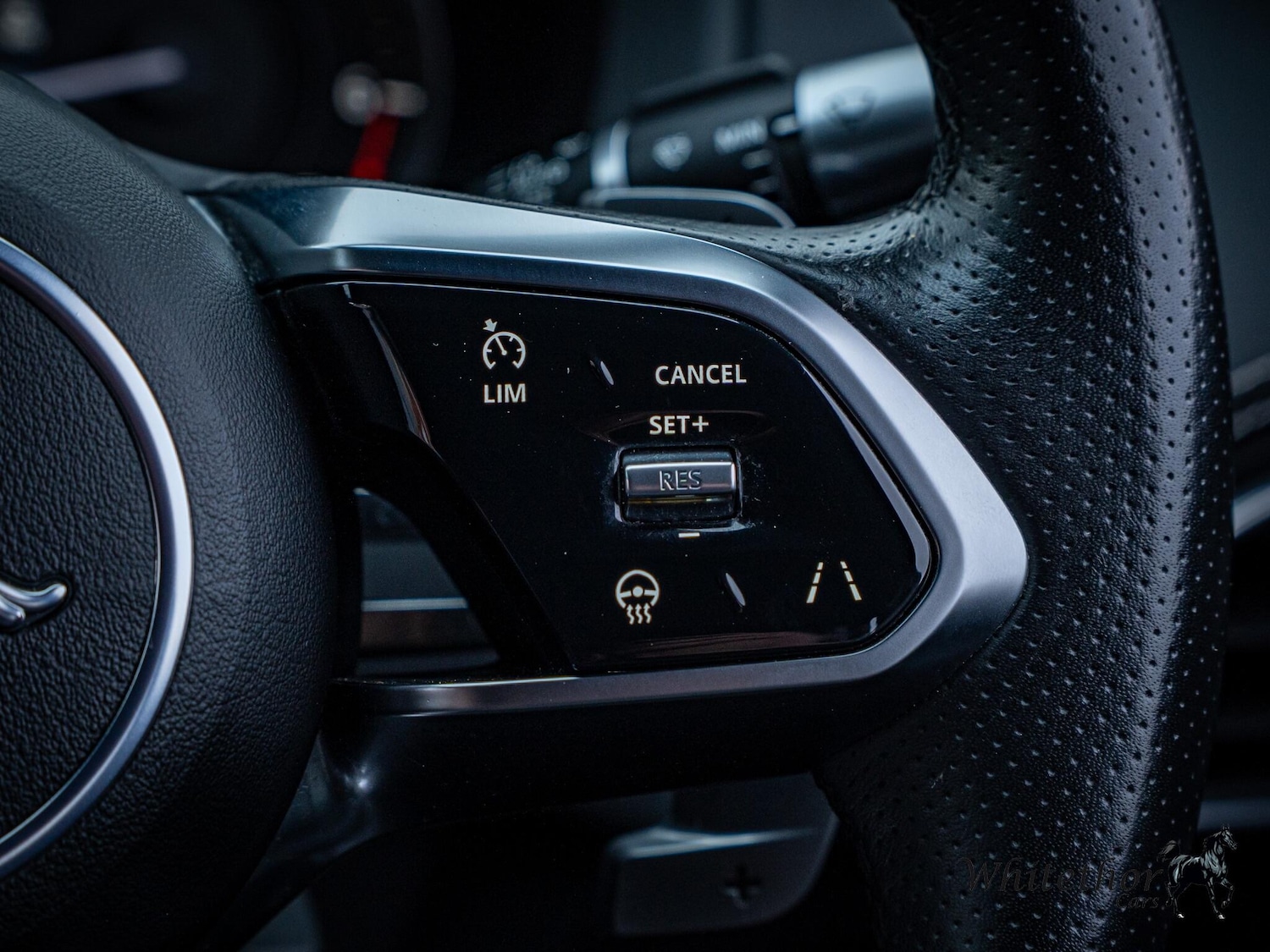 Used Jaguar XE 2020 for sale - 76992860: Photo 11