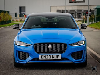 Used Jaguar XE 2020 for sale - 76992860: Photo