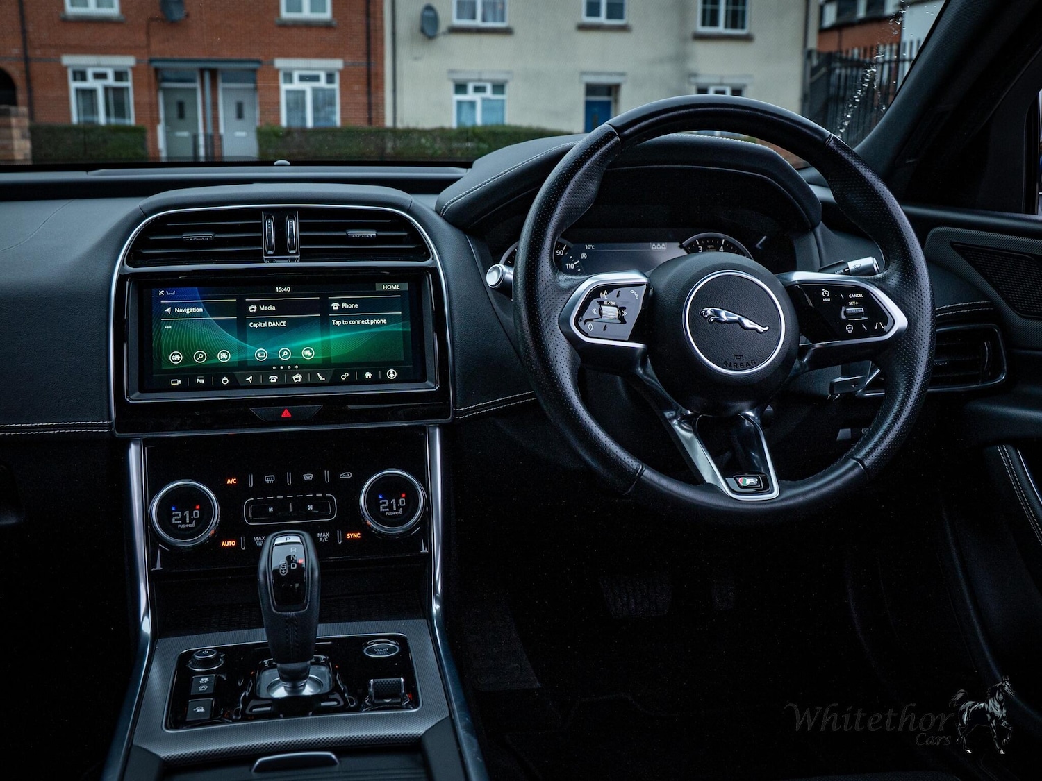 Used Jaguar XE 2020 for sale - 76992860: Photo 9